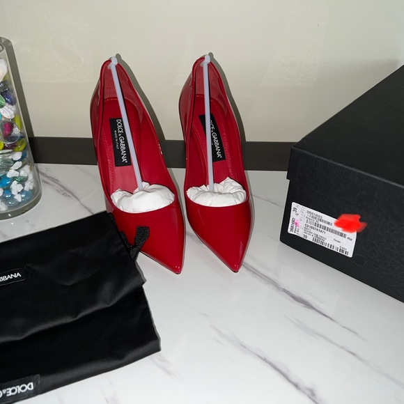 Dolce&Gabbana Cardinale Heels- New with tags - Picture 3 of 5